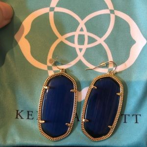 Kendra Scott Danielle Earrings- Navy Blue